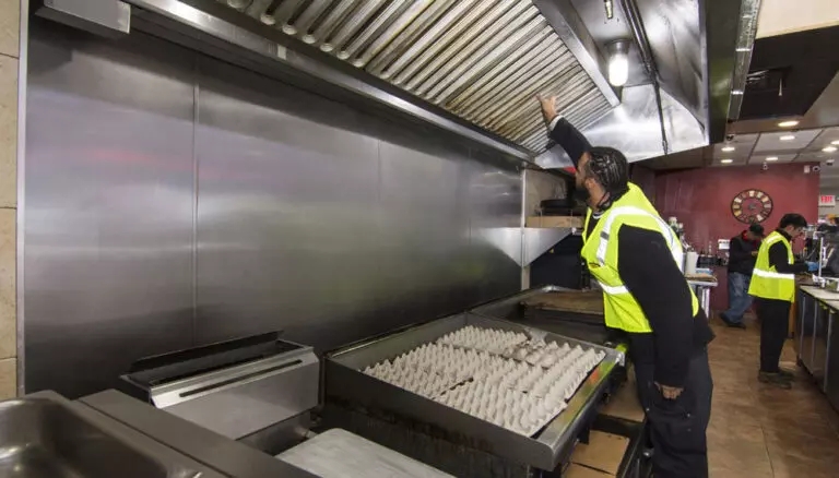 RVS keukenafzuigkap reiniging, - Commercial Kitchen Hood Cleaning recensie en prijs